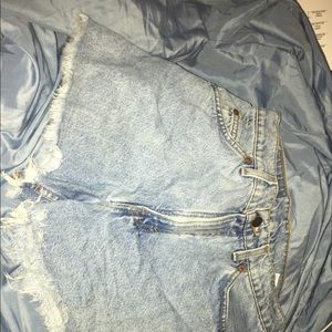Size 7 vintage orange tag levi shorts!